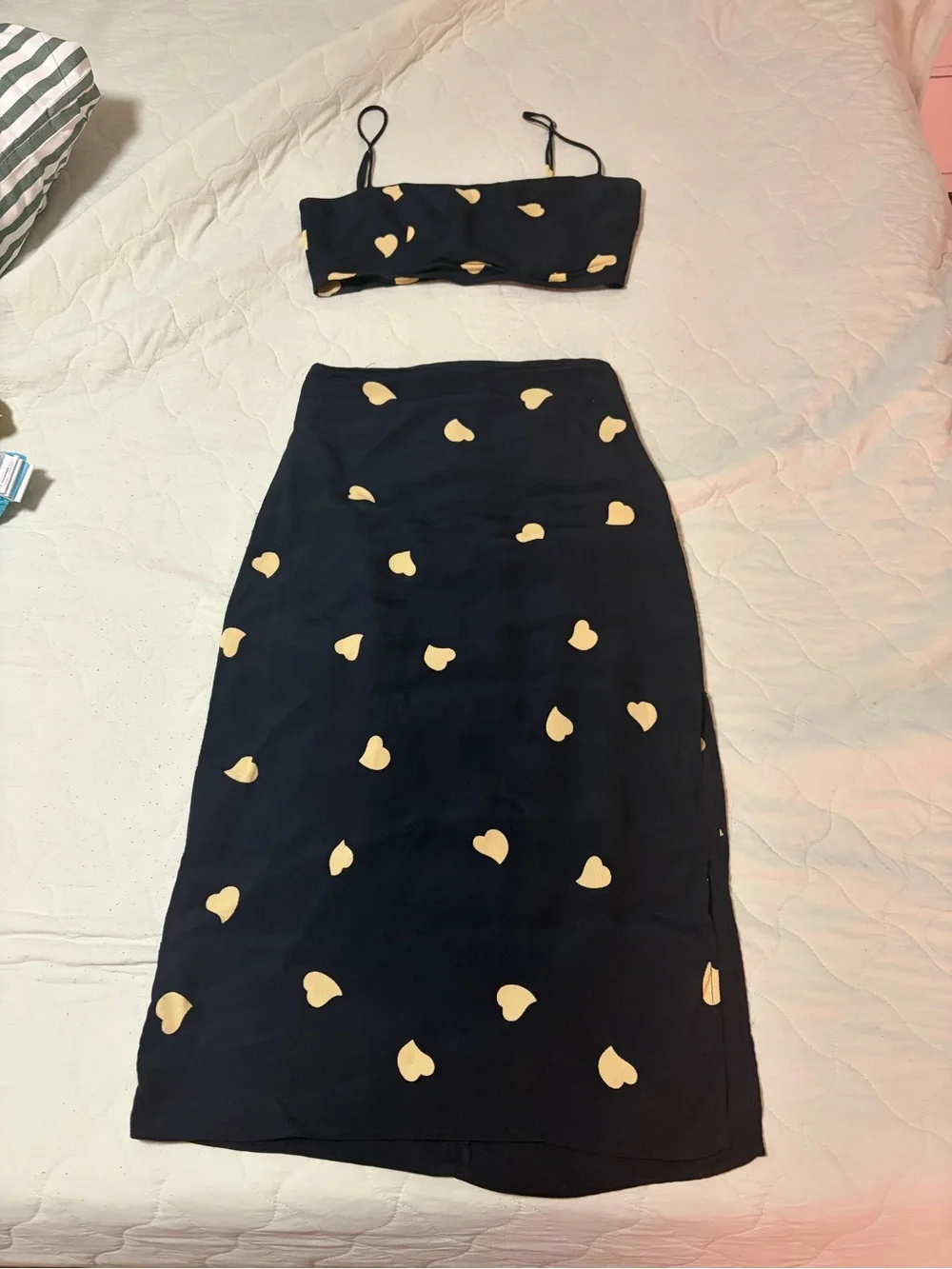 Reformation navy Midi Skirt with yellowy cream Heart Motif